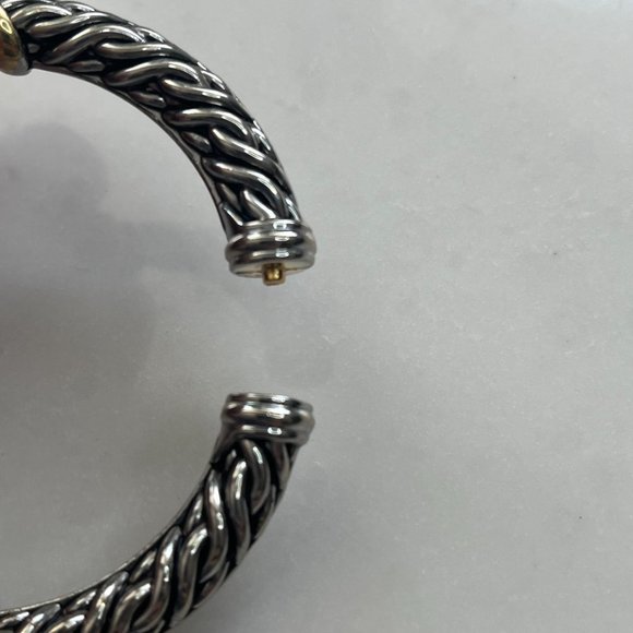 Silver color and gold color bracelet - Picture 4 of 7